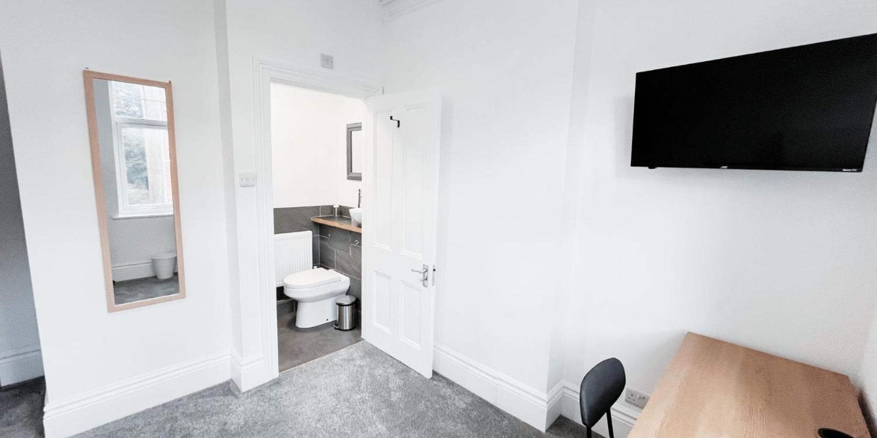 Spacious Room In Modern House Near Nottingham Exterior foto